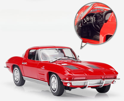 1/24 Scale 1963 Chevrolet Corvette Sting Ray Coupe Sports Car Diecast Model