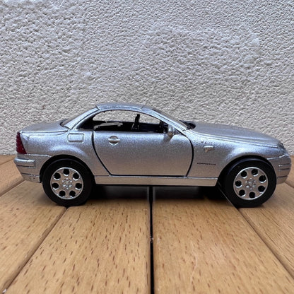 1/32 Scale Mercedes-Benz SLK-Class Diecast Model Car