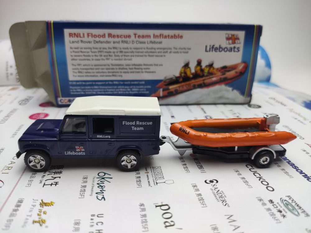 1/83 Scale RNLI Flood Rescue Team Land Rover Defender And D Class Life ...