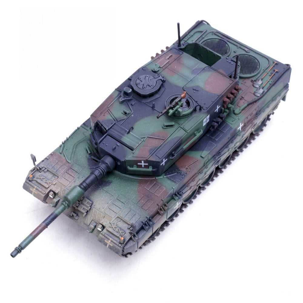 1/72 Scale Leopard 2A4 Main Battle Tank Diecast Model