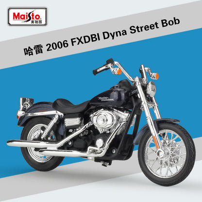 1/18 Scale 2006 Harley-Davidson Dyna FXDBI Street Bob Diecast Model Motorcycle