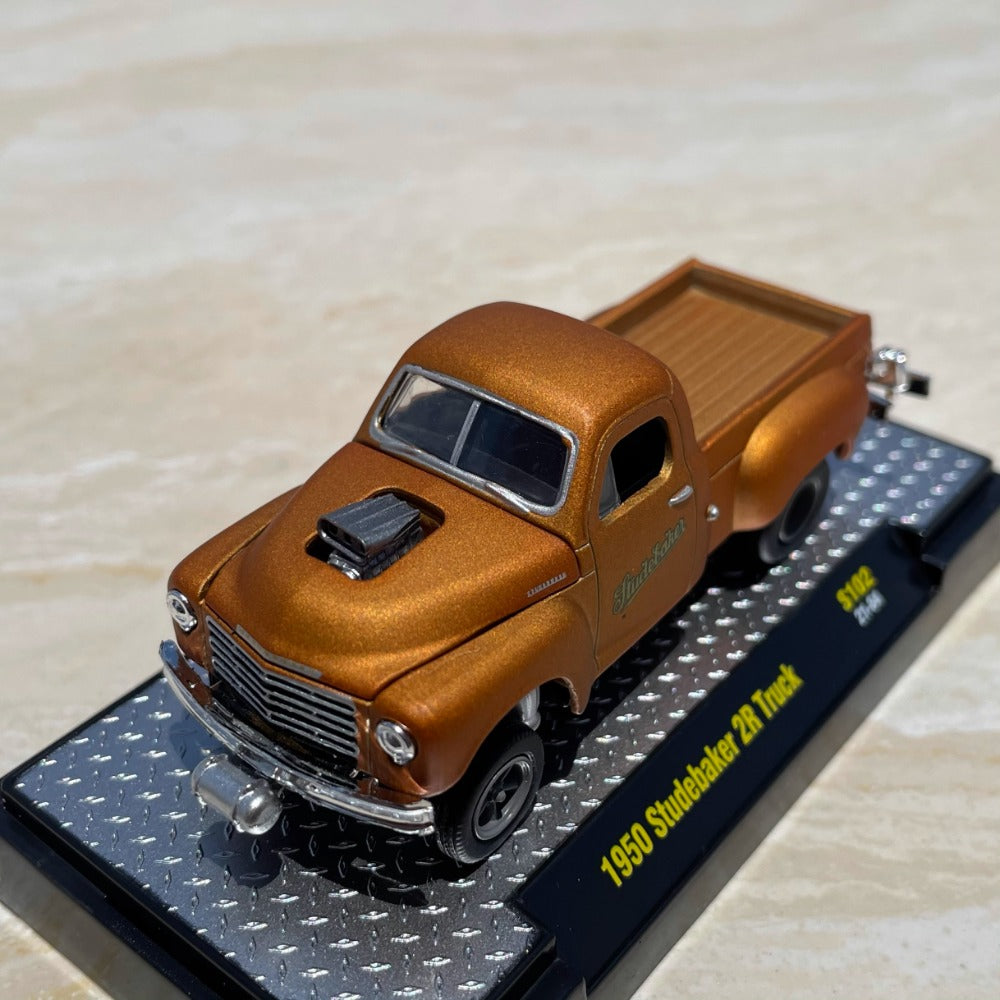 1/64 Scale 1950 Studebaker 2R Truck Diecast Model