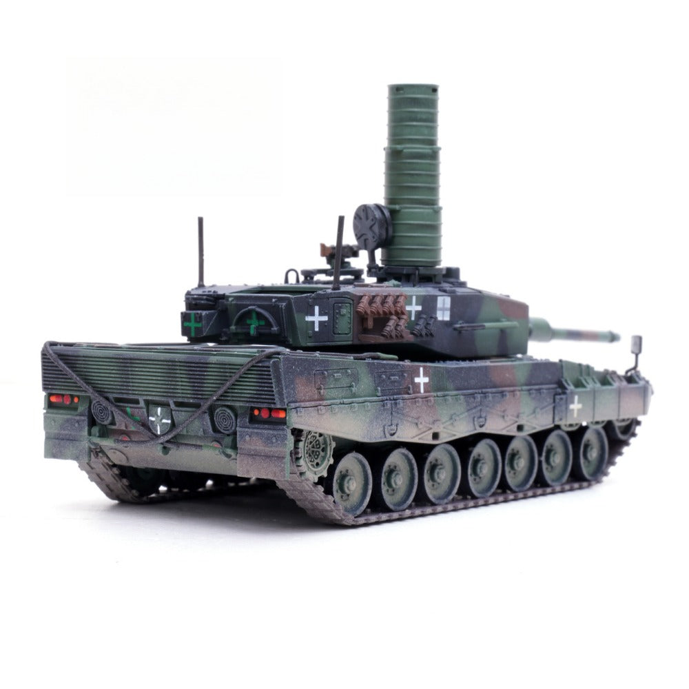 1/72 Scale Leopard 2A4 Main Battle Tank Diecast Model