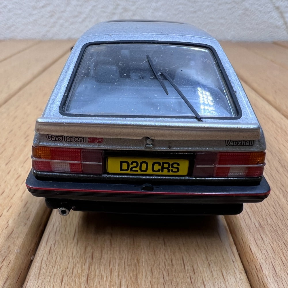 1/43 Scale Vauxhall Cavalier Mk2 Diecast Model Car