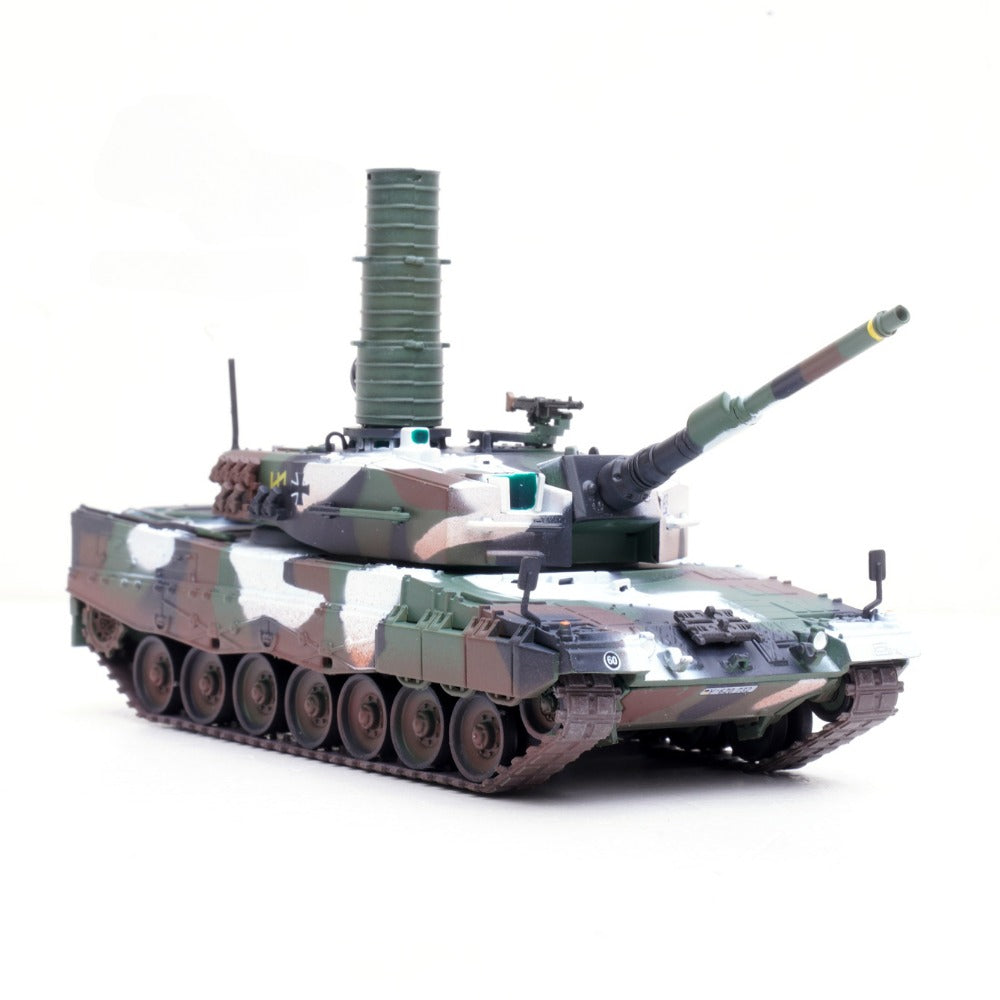 1/72 Scale Leopard 2A4 Main Battle Tank Diecast Model