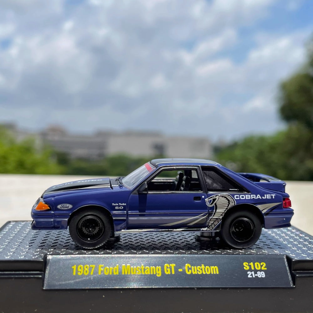 1/64 Scale 1987 Ford Mustang GT Diecast Model Car