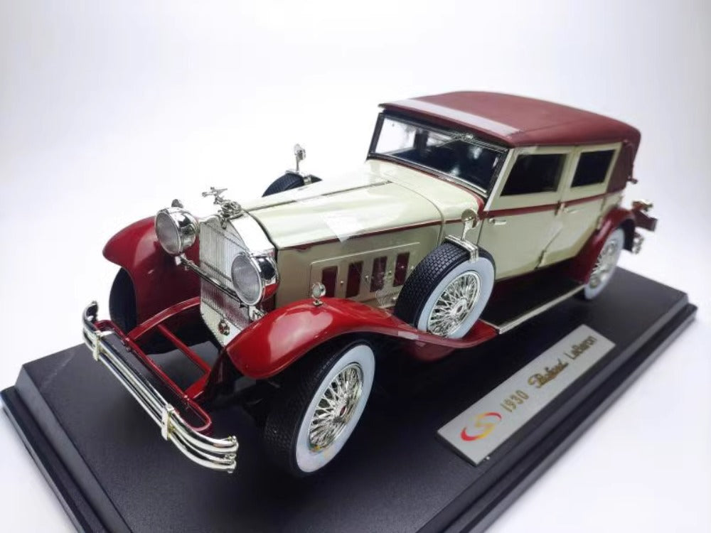 1/18 Scale 1930 Packard LeBaron Diecast Model Car