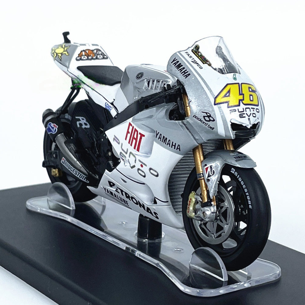 Yamaha YZR-M1 46 Valencia 2005 Estoril 2009 1/18 Scale Diecast Metal Motorcycle Collectible Model