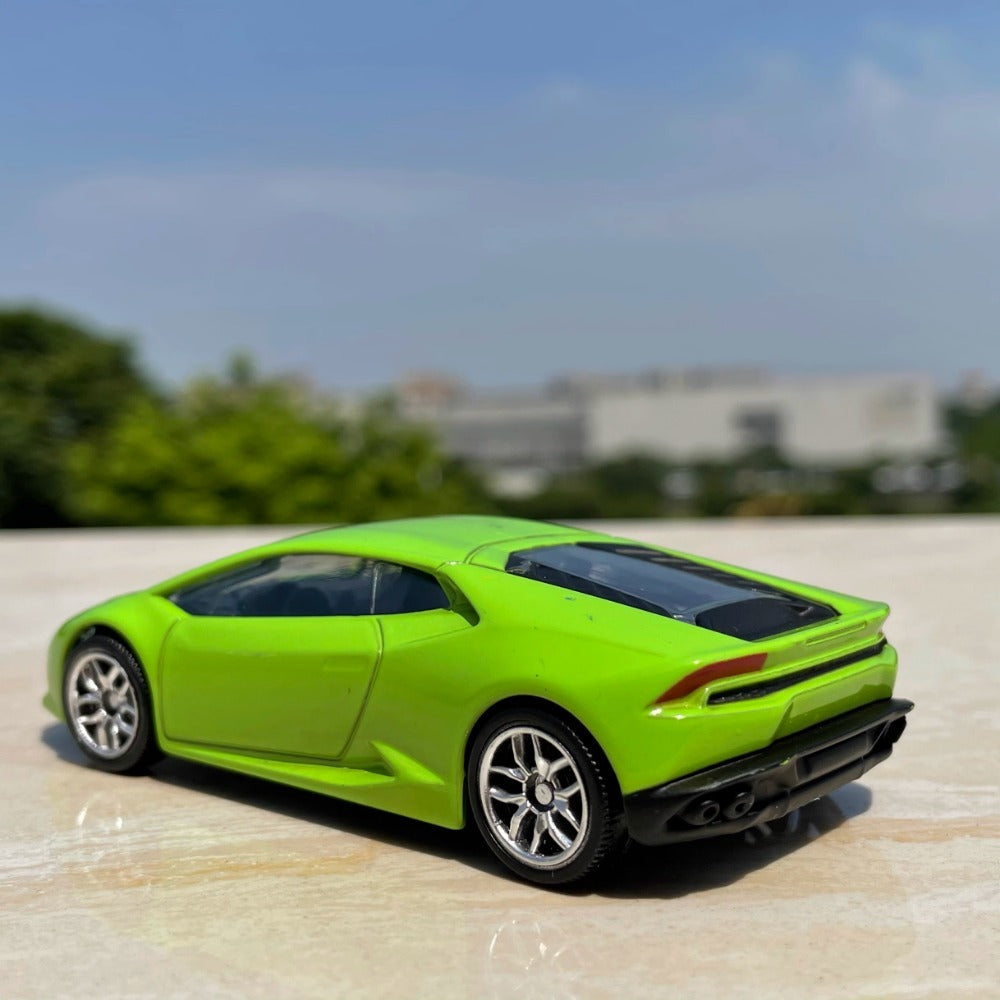 1/43 Scale Lamborghini Huracan Sports Car Diecast Model