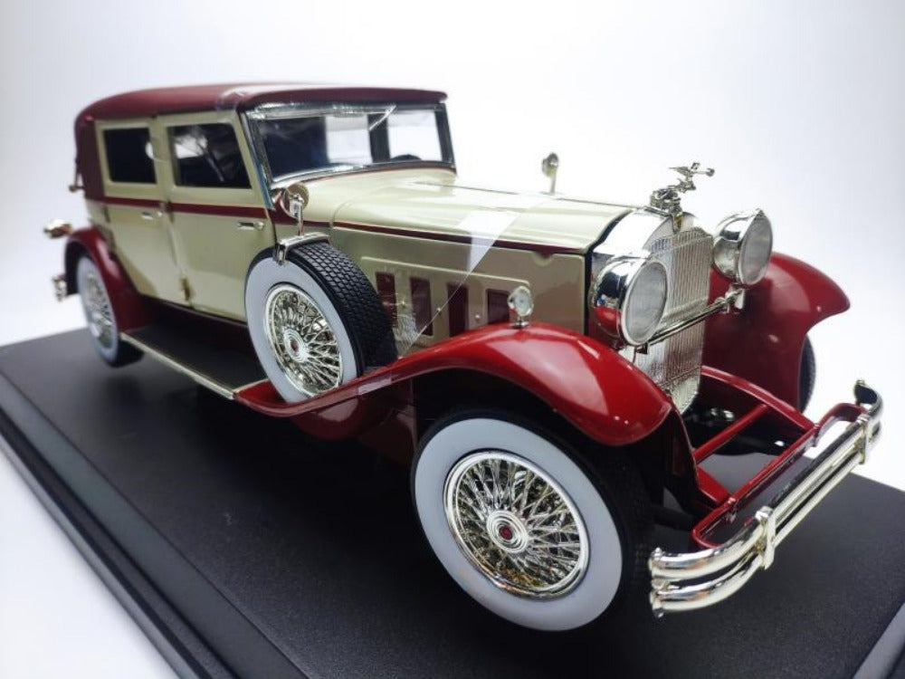 1/18 Scale 1930 Packard LeBaron Diecast Model Car