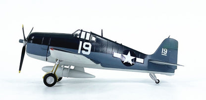 1/72 Scale Grumman F6F-5 Hellcat Carrier-Based Fighter Pre-built Collectible WWII US Aircraft Plastic Model