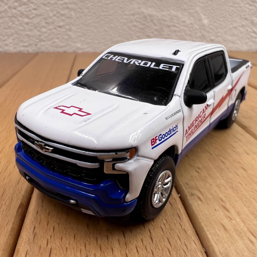 1/64 Scale 2023 Chevrolet Silverado 1500 Truck Diecast Model Car