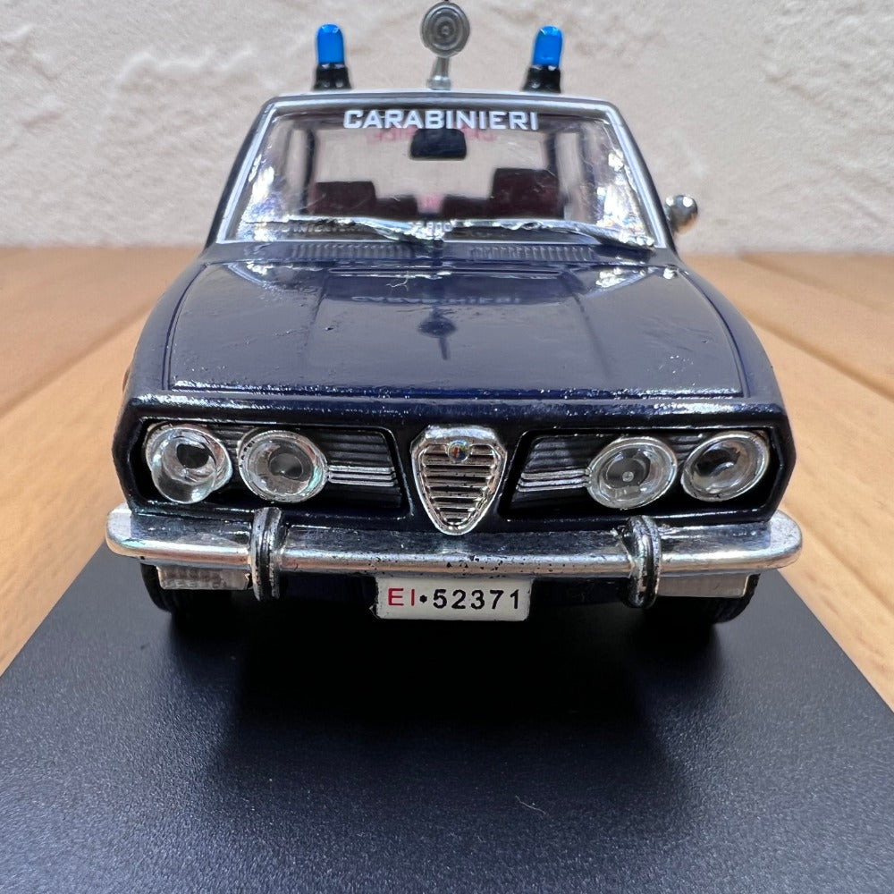 1/43 Scale 1972 Alfa Romeo Alfetta Diecast Model Police Car