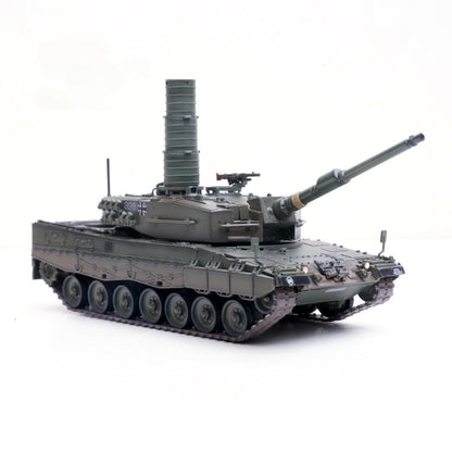 1/72 Scale Leopard 2A4 Main Battle Tank Diecast Model