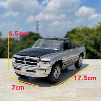 1/24 Scale Dodge Ram 1500 Pickup Truck Diecast Model Car