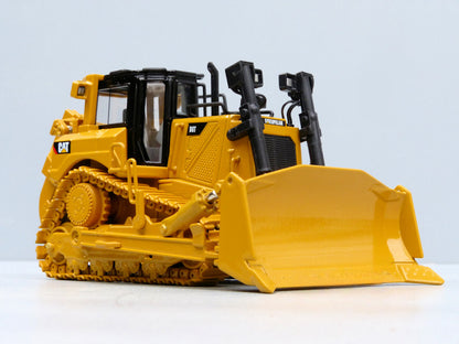 1/50 Scale Caterpillar D8T Bulldozer CAT Track-Type Tractor Diecast Model