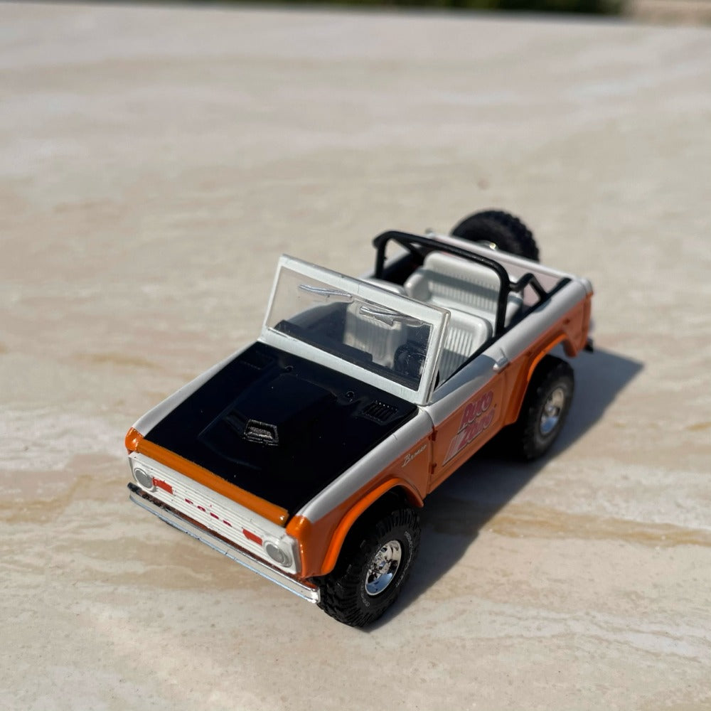 1/64 Scale Ford Bronco Convertible Diecast Model Car