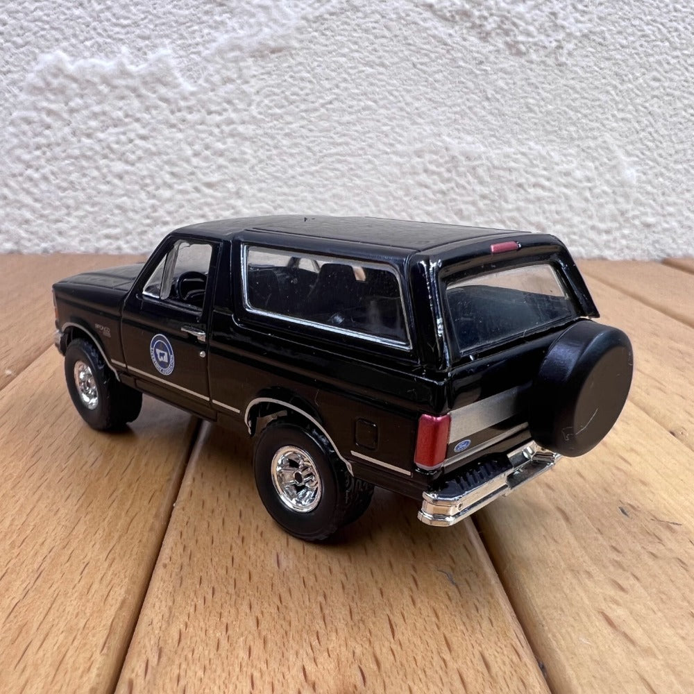 1/64 Scale 1992 Ford Bronco SUV Montana Livestock Association Diecast Model Car