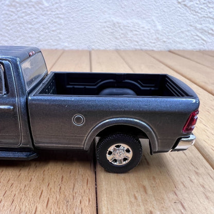 1/64 Scale 2020 Ram 2500 Truck Yellowstone Montana Livestock Association Diecast Model Car