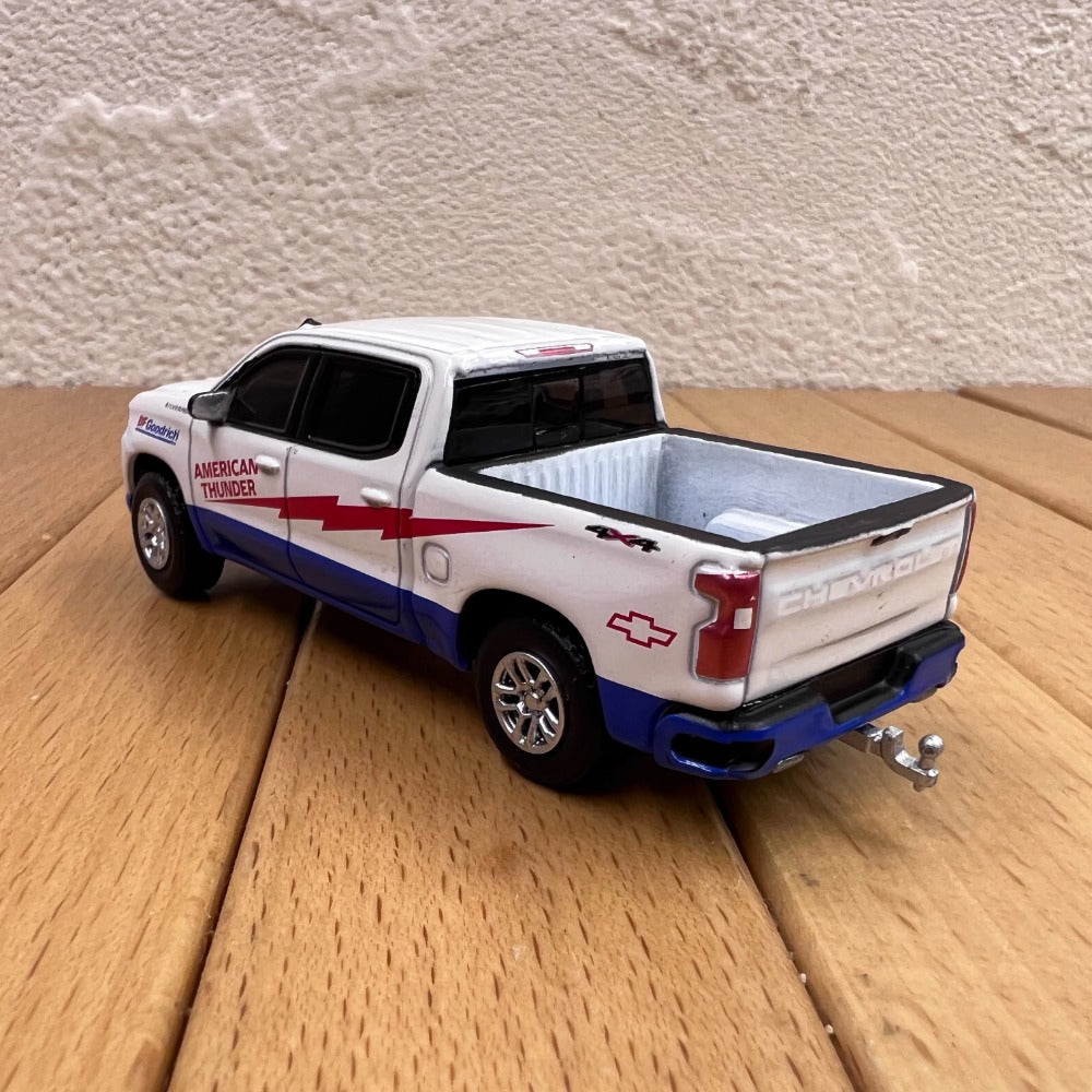 1/64 Scale 2023 Chevrolet Silverado 1500 Truck Diecast Model Car