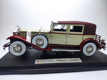 1/18 Scale 1930 Packard LeBaron Diecast Model Car