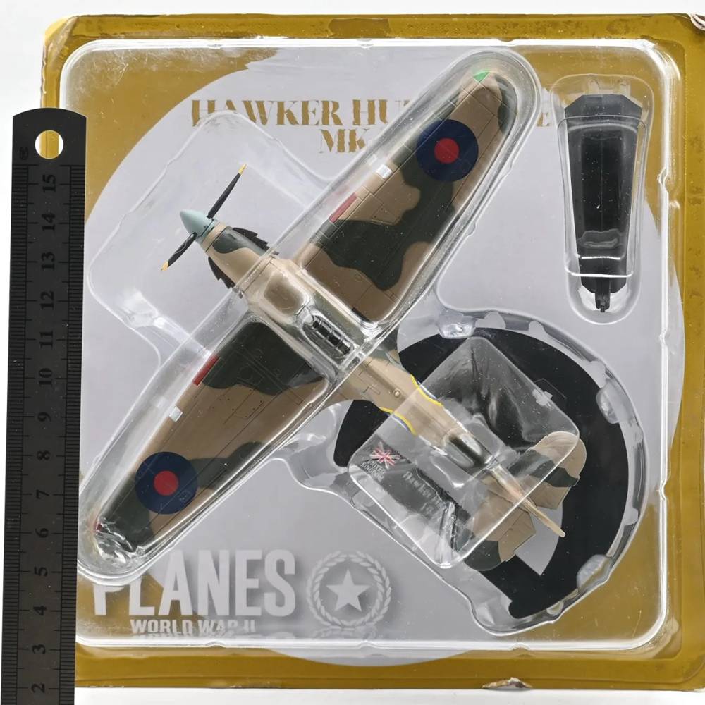 Hawker Hurricane Mk.IIB WWII British Fighter Aircraft 1/72 Scale Diecast ModelHawker Hurricane Mk.IIB WWII British Fighter Aircraft 1/72 Scale Diecast Model