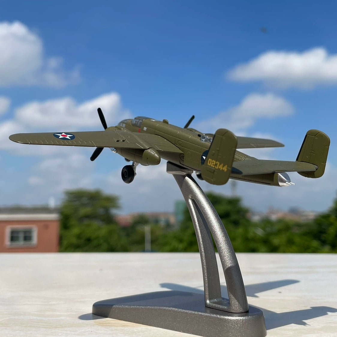 1/144 Scale North American B-25 Mitchell WWII Bomber Diecast Model Aircraft