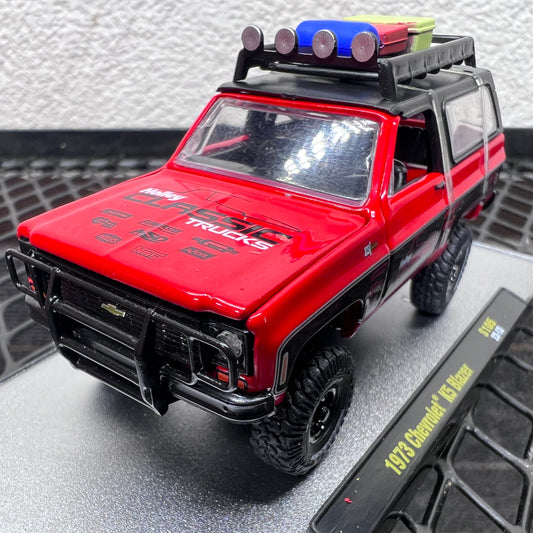 1/64 Scale 1973 Chevrolet K5 Blazer SUV Diecast Model Car