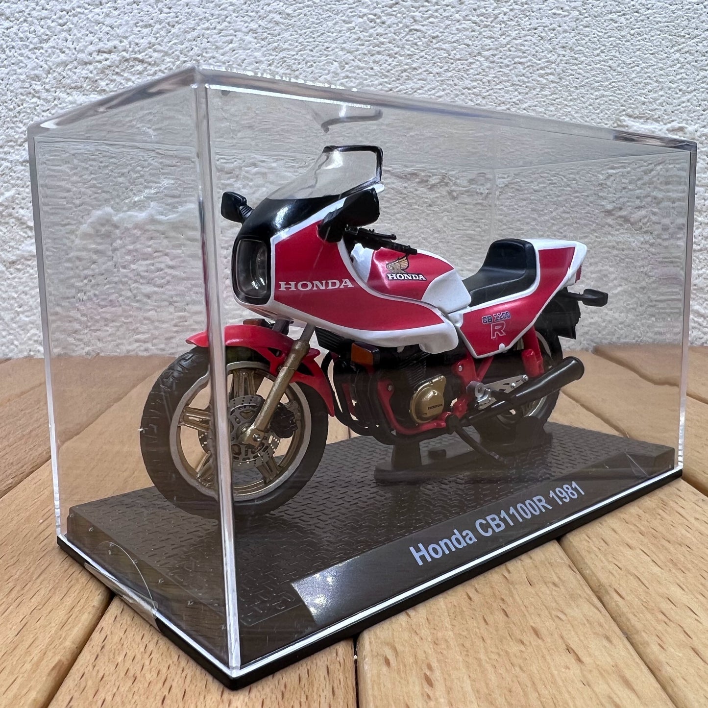 1/24 Scale 1981 Honda CB1100R Diecast Model Motorcycle