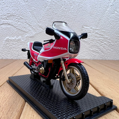 1/24 Scale 1981 Honda CB1100R Diecast Model Motorcycle