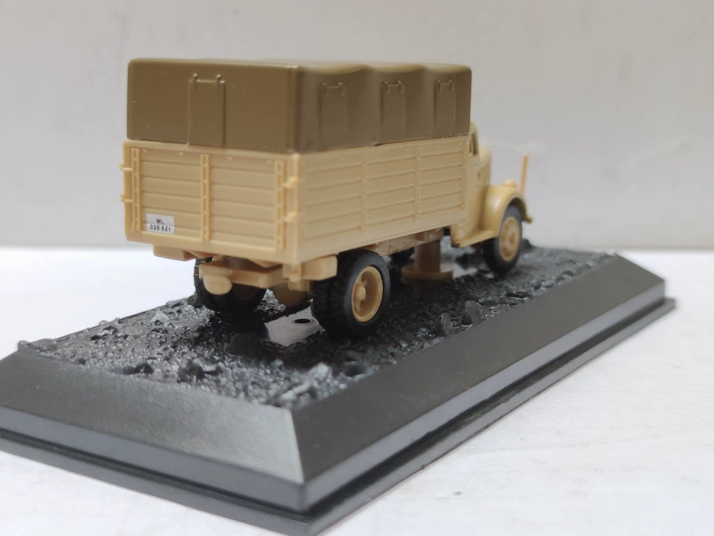 1/72 Scale 1942 Opel Blitz WWII German Kfz.305 Army Truck Diecast Model