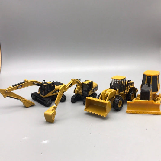 1/64 Scale Heavy Equipment Machinery Construction Vehicles Collection Excavator Tractor Bulldozer Diecast Model