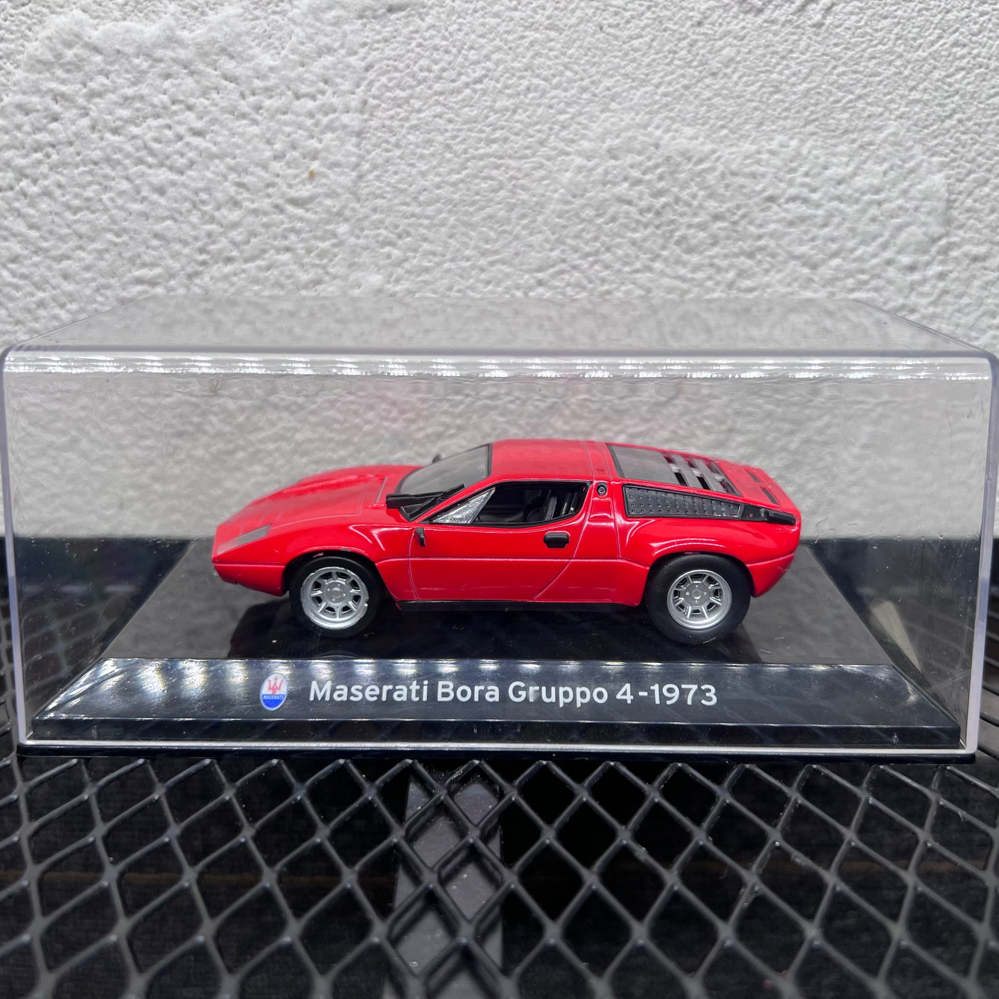 1/43 Scale 1973 Maserati Bora Diecast Model Car