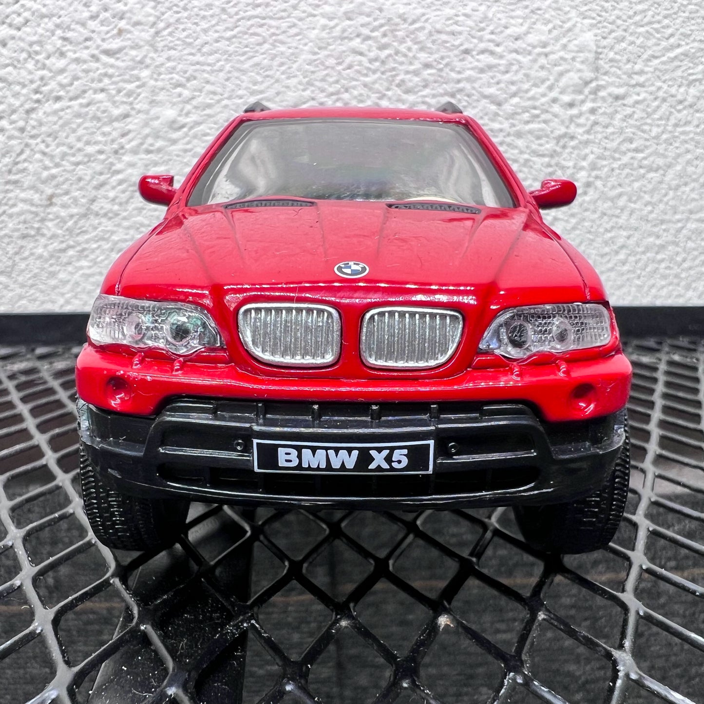 1/32 Scale BMW X5 SUV Diecast Model Car