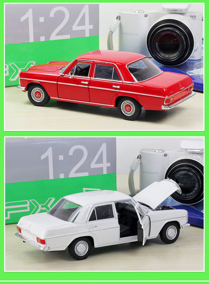 1/24 Scale Mercedes-Benz W115 220 Sedan Diecast Model Car