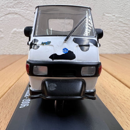 1/32 Scale 2006 Piaggio Ape 50 Mucca Tricycle Pickup Diecast Model