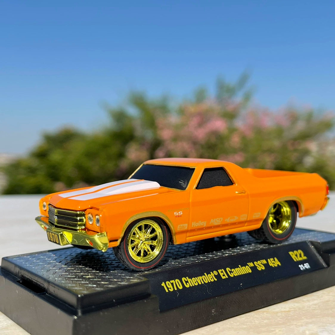 1/64 Scale 1970 Chevrolet El Camino Coupe Utility Diecast Model Car