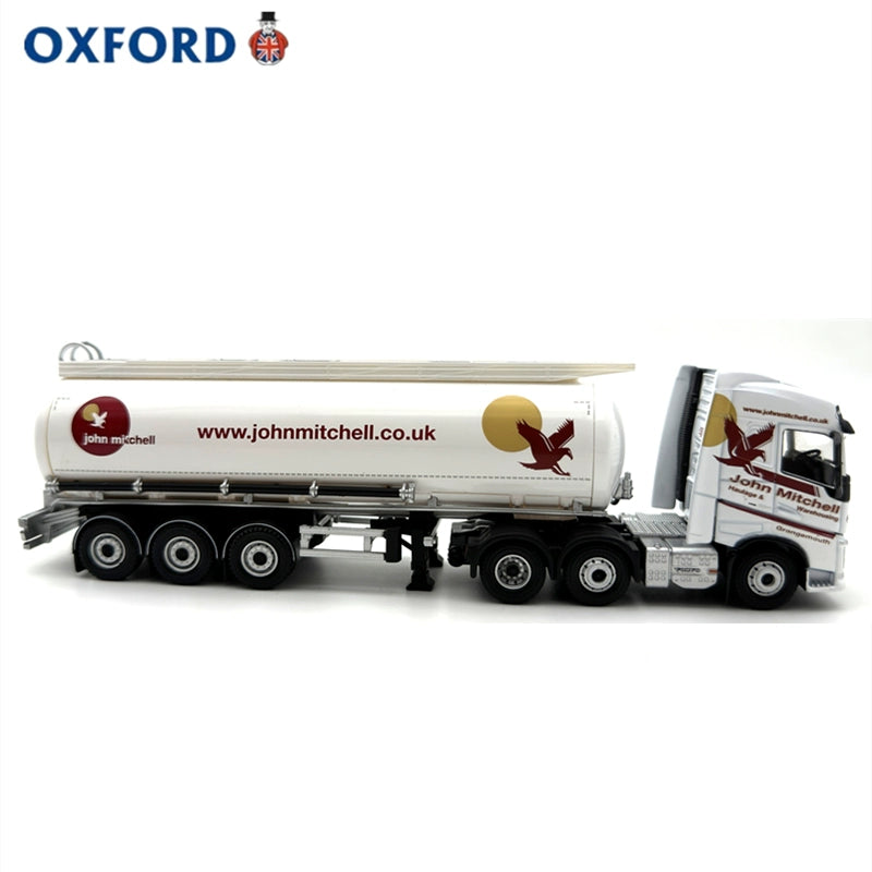 1/76 Scale John Mitchell Volvo FH4 Cylindrical Tanker Diecast Model