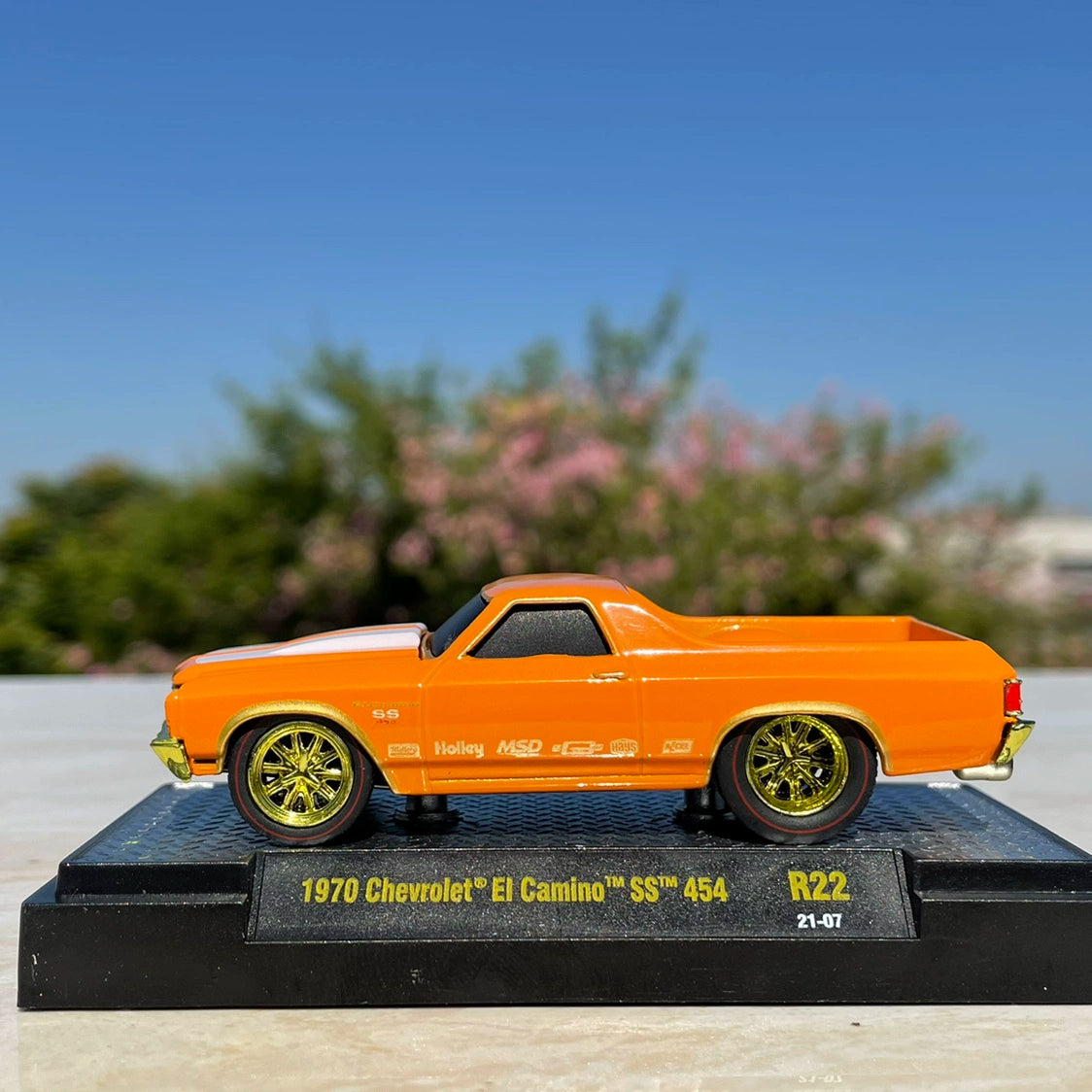 1/64 Scale 1970 Chevrolet El Camino Coupe Utility Diecast Model Car