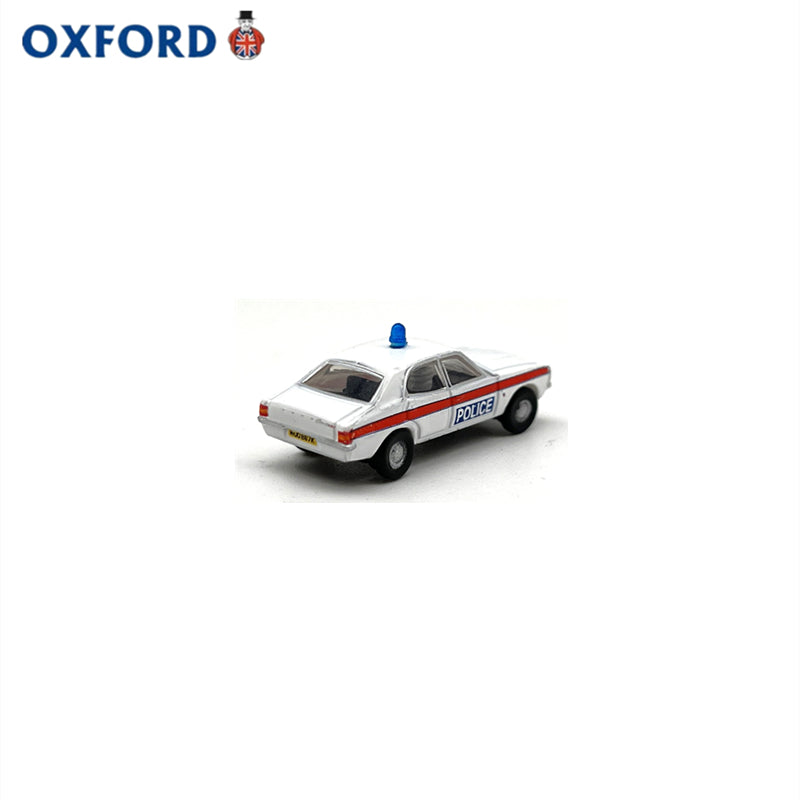 1/148 Scale Ford Cortina Mark III Police Car Diecast Model