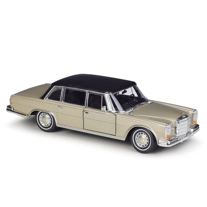 1/24 Scale 1963 Mercedes-Benz 600 Diecast Model Car