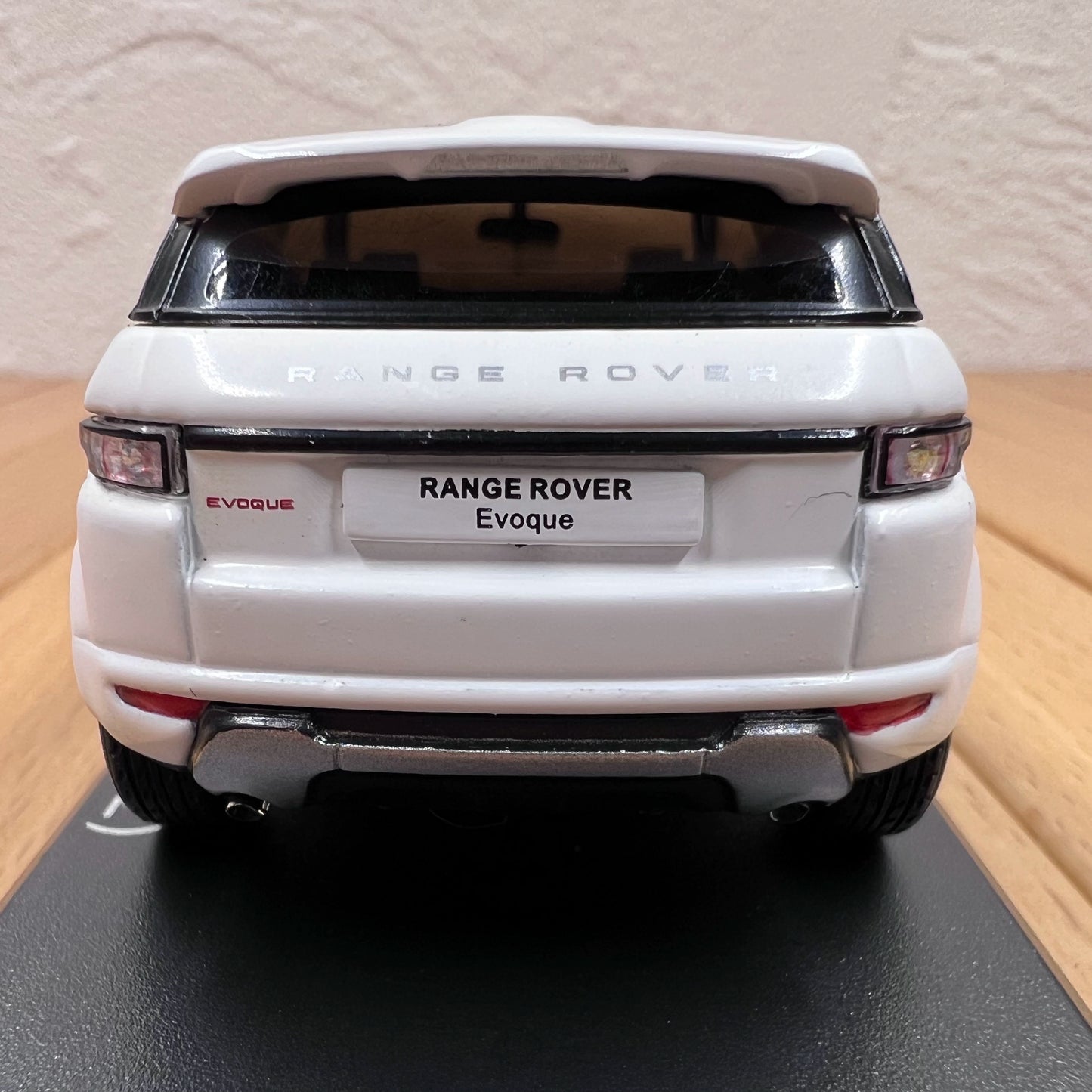 1/43 Scale 2012 Range Rover Evoque SUV Diecast Model Car