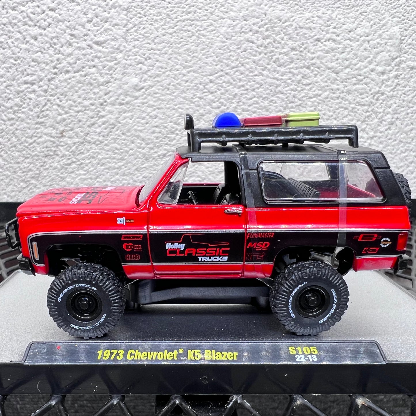 1/64 Scale 1973 Chevrolet K5 Blazer SUV Diecast Model Car