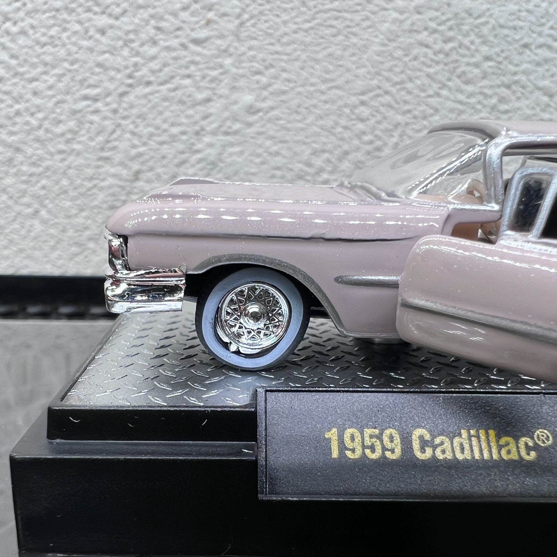 1/64 Scale 1959 Cadillac Series 62 Coupe Diecast Model Car