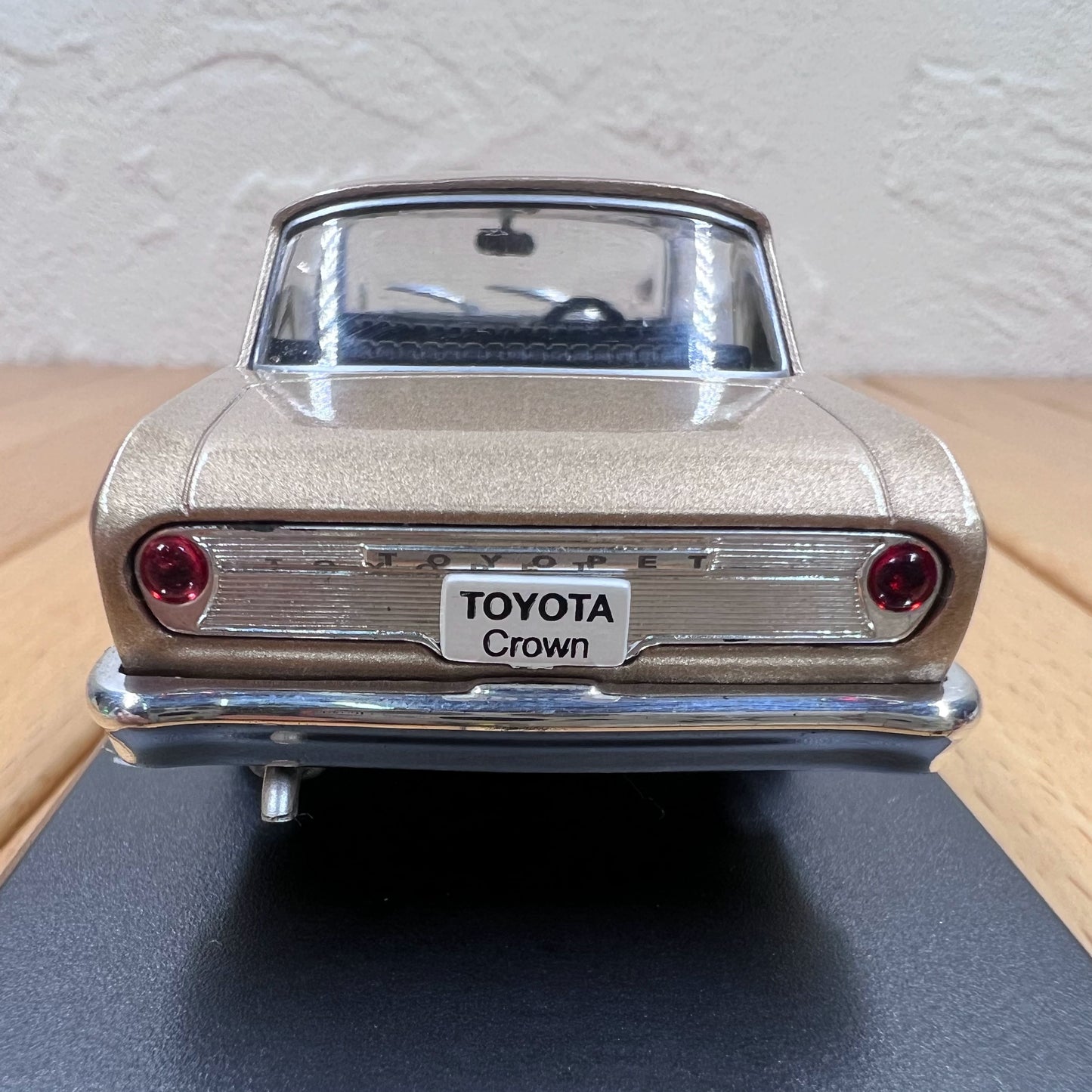 1/43 Scale 1962 Toyopet Crown Sedan Diecast Model Car