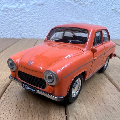 1/43 Scale 1966 FSO Syrena 104 Diecast Model Car