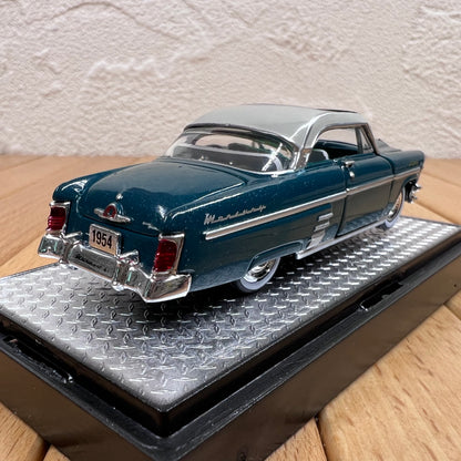 1/64 Scale 1954 Mercury Monterey Sun Valley Diecast Model Car