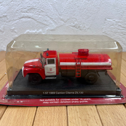 1/57 Scale 1969 ZIL-130 Fire Engine Diecast Model