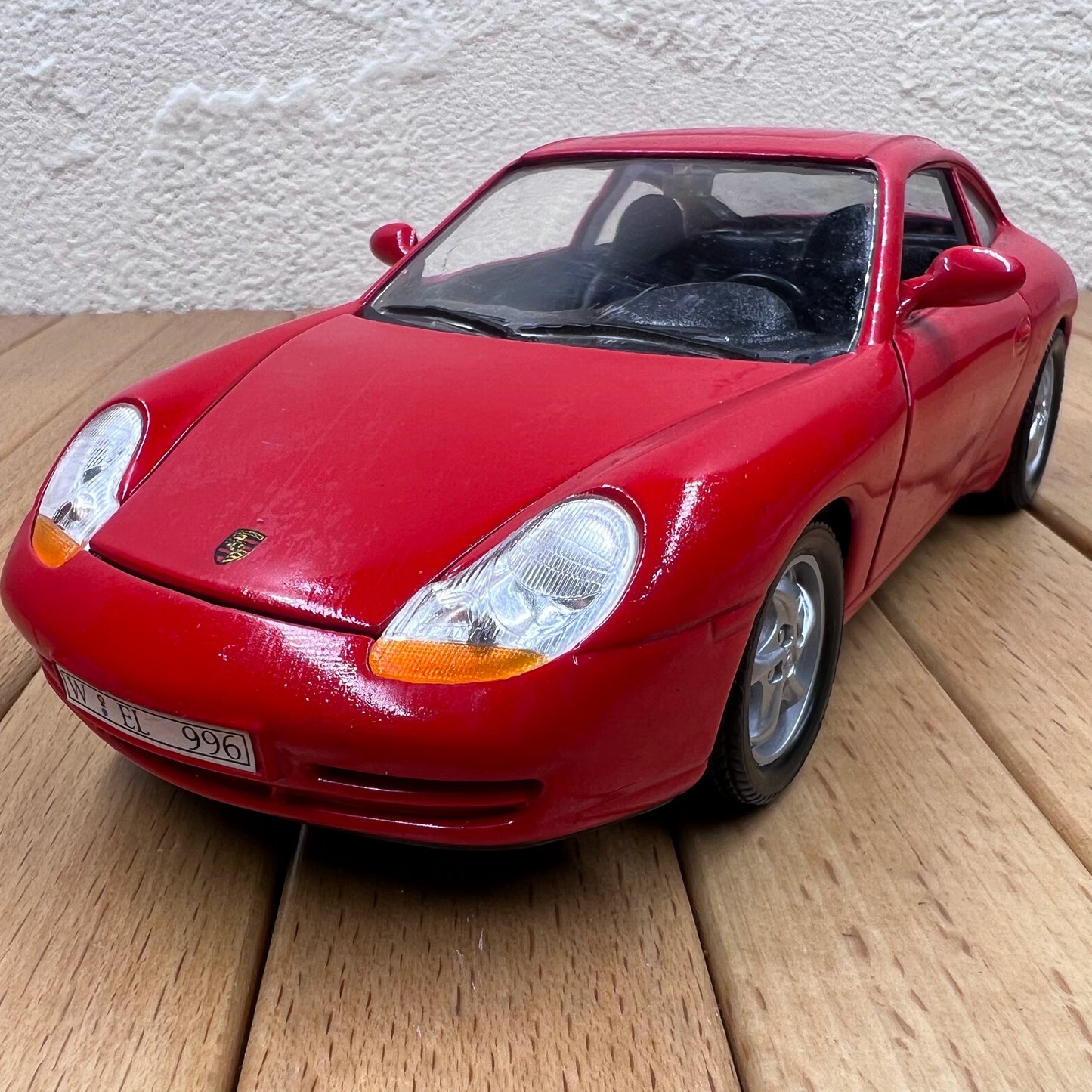 1/24 Scale Porsche 911 (996) Carrera Sports Car Diecast Model