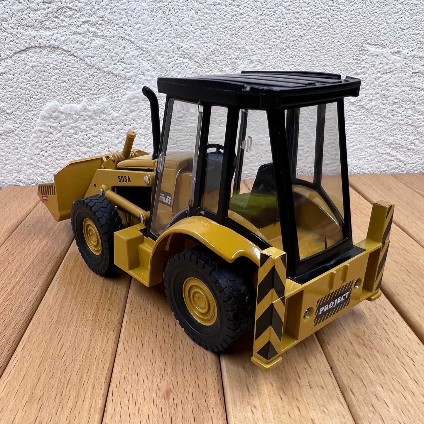 1/48 Scale Bulldozer Diecast Model Tractor